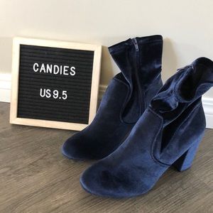 BNIB Candies velvet sock booties 9.5